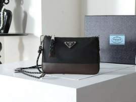 Picture of Prada Handbags _SKUfw231413711fw